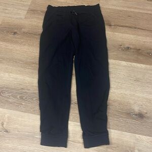 Girls Ivivva lightweight joggers